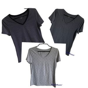 3 Amazon Essentials Tees Gray Hearts, Stripes, Solid SZ M